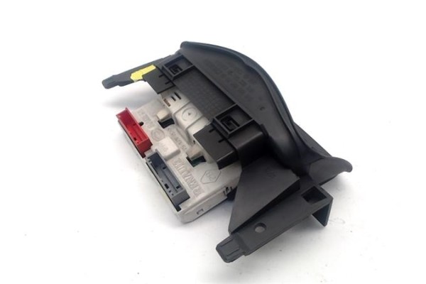 Recambio de display para renault clio ii fase i (b/cb0) 1.5 dci (b/cb07) referencia OEM IAM P8200028364  