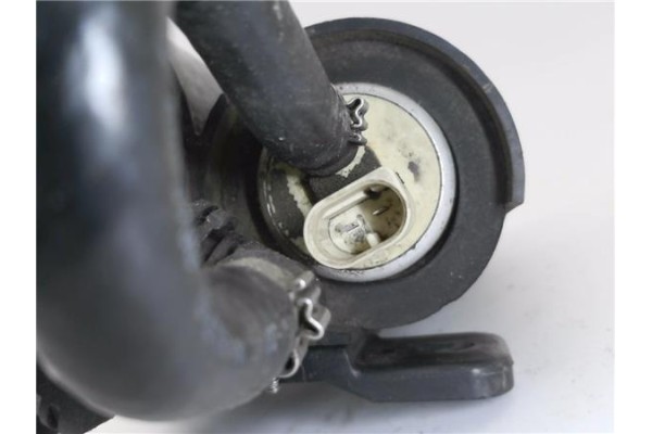 Recambio de bomba combustible para land rover freelander (ln) 2.0 di referencia OEM IAM WJN000070  