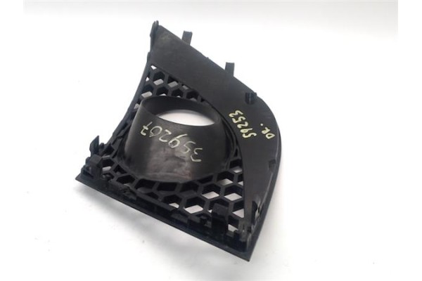 Recambio de rejilla paragolpes delantero derecha para seat ibiza berlina (6j5) 1.4 tdi referencia OEM IAM 6J0853666B  