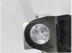 Recambio de anclaje cinturon trasero central para toyota corolla (e21) híbrido hybrid active referencia OEM IAM 309104610AA 1152