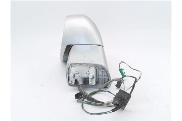 Recambio de retrovisor electrico izquierdo para citroen c4 berlina 1.4 collection referencia OEM IAM 96467083 E9024287 
