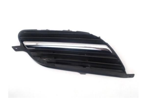 Recambio de rejilla paragolpes delantero derecha para nissan almera tino (v10m) 2.2 di referencia OEM IAM 62074BU300  
