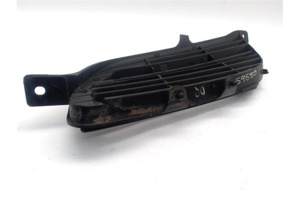 Recambio de rejilla paragolpes delantero derecha para nissan almera tino (v10m) 2.2 di referencia OEM IAM 62074BU300  