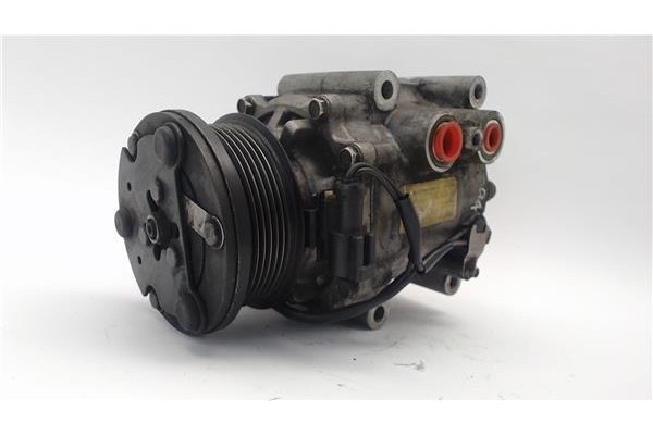 Recambio de compresor aire acond. para ford focus berlina (cak) 1.8 ghia referencia OEM IAM YS4H19D629AD  