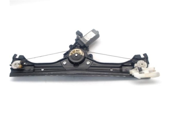 Recambio de elevalunas electrico delantero izquierdo para fiat 500 1.3 d multijet referencia OEM IAM 51876269 51824040 