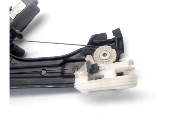 Recambio de elevalunas electrico delantero izquierdo para fiat 500 1.3 d multijet referencia OEM IAM 51876269 51824040 