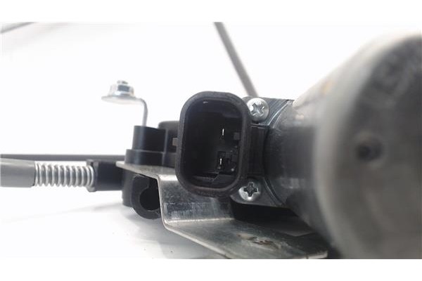Recambio de elevalunas electrico delantero derecho para toyota corolla verso (r1) 1.8 sol referencia OEM IAM 698100F010  