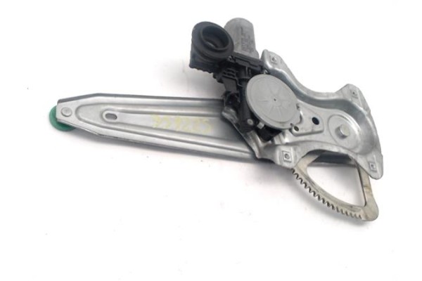 Recambio de elevalunas electrico trasero izquierdo para toyota auris (e15) 2.0 d-4d referencia OEM IAM 8571035180 AV2621002330 