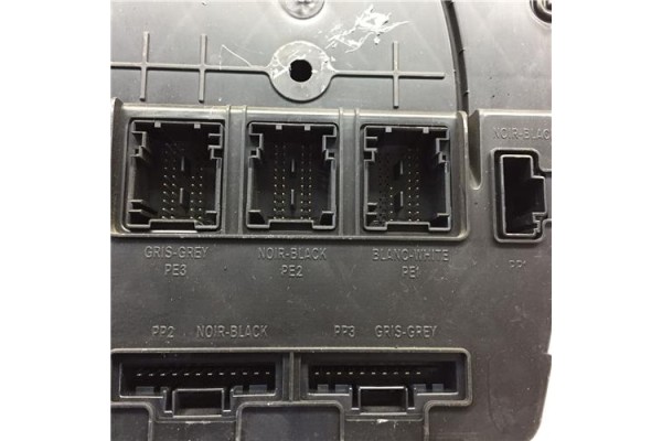 Recambio de centralita para renault scenic ii (jm)(2003) 1.5 dci (jm02, jm13) referencia OEM IAM 8200525384 S118400150D 