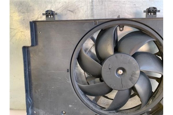 Recambio de electroventilador para ford fiesta vi 1.25 referencia OEM IAM 8V518C607CL  