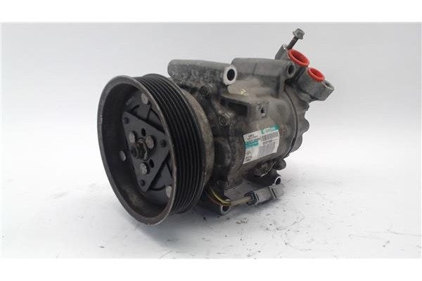 Recambio de compresor aire acond. para renault twingo ii 1.2 16v (c06c, c06d, c06k) referencia OEM IAM   