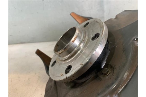 Recambio de mangueta delantero izquierda para seat ibiza (6l1) 1.4 16v referencia OEM IAM 6Q0407255AC  