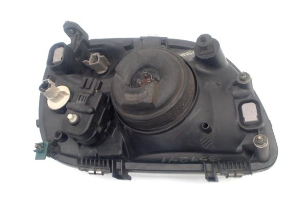 Recambio de faro delantero izquierdo para nissan micra (k11) 1.0 i 16v referencia OEM IAM B60606F600  