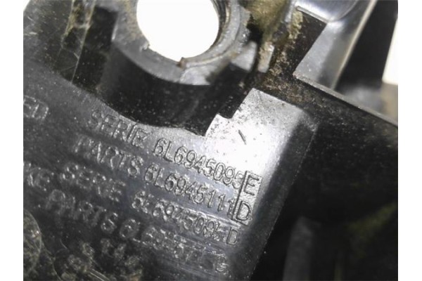 Recambio de piloto trasero izquierdo para seat ibiza (6l1) 1.4 16v referencia OEM IAM 6L6945111B  