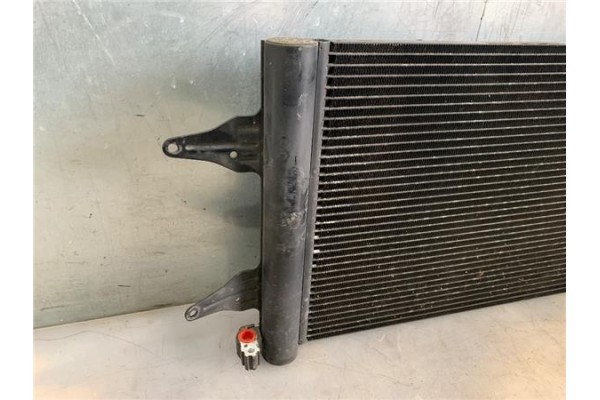 Recambio de radiador aire acondicionado para seat ibiza (6l1) 1.4 16v referencia OEM IAM 6Q0820411E  