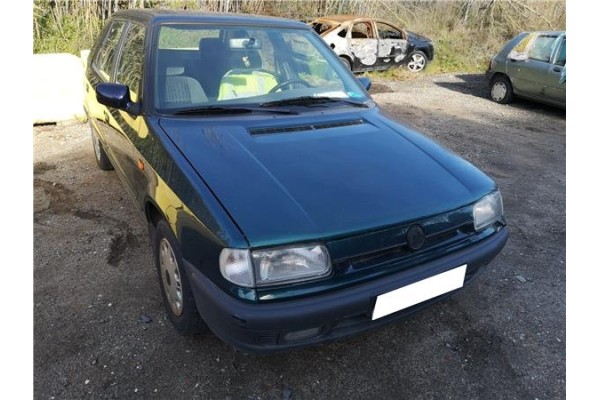 skoda felicia i (6u1) del año 1997