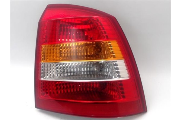 Recambio de piloto trasero derecho para opel astra g berlina 1.6 referencia OEM IAM 6223020  