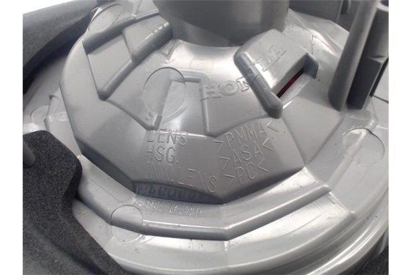 Recambio de piloto antiniebla trasero derecho para honda civic viii sedán (fd) 1.3 hybrid referencia OEM IAM 34151SNBG02  