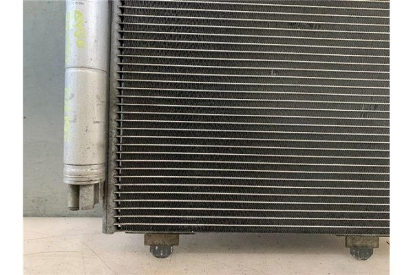 Recambio de radiador aire acondicionado para toyota aygo (kgb/wnb) 1.0 básico referencia OEM IAM 884500H020  