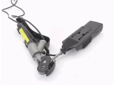 Recambio de anclaje cinturon delantero izquierdo para citroen c2 1.4 hdi referencia OEM IAM 96437498 TRW33022955 
