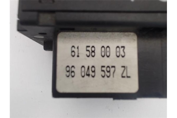 Recambio de mando de luces para citroen saxo referencia OEM IAM 61580003 96049597ZL 