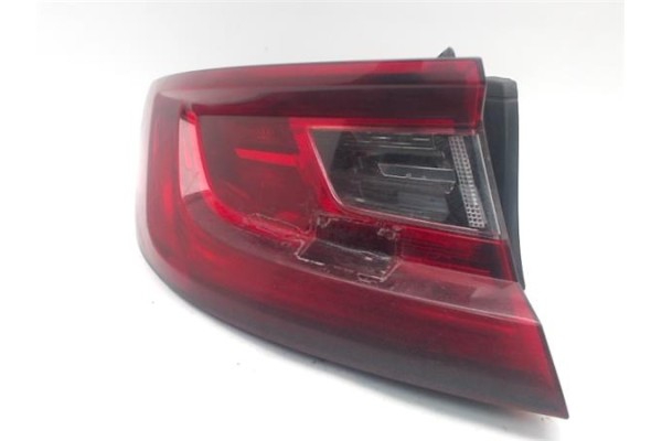 Recambio de piloto trasero izquierdo para renault megane iv berlina 5p 1.2 experience referencia OEM IAM 265554829R Recambio de piloto trasero izquierdo para renault megane iv berlina 5p 1.2 experience referencia OEM IAM 265554829R