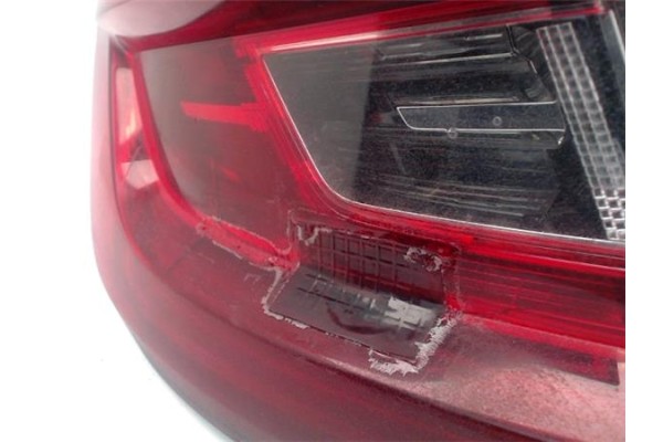 Recambio de piloto trasero izquierdo para renault megane iv berlina 5p 1.2 experience referencia OEM IAM 265554829R  