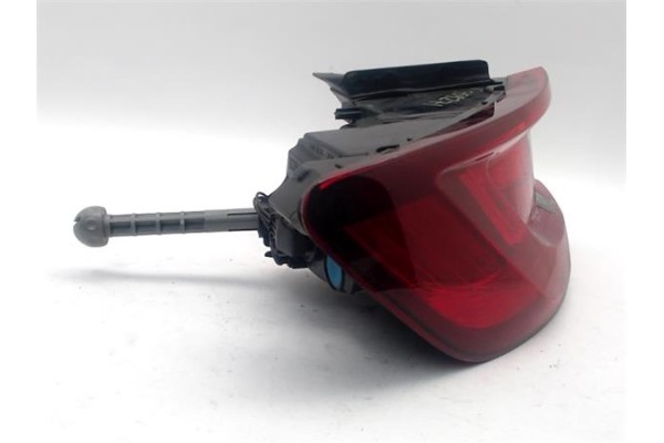 Recambio de piloto trasero izquierdo para renault megane iv berlina 5p 1.2 experience referencia OEM IAM 265554829R  