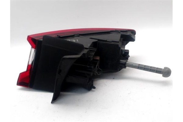 Recambio de piloto trasero izquierdo para renault megane iv berlina 5p 1.2 experience referencia OEM IAM 265554829R  