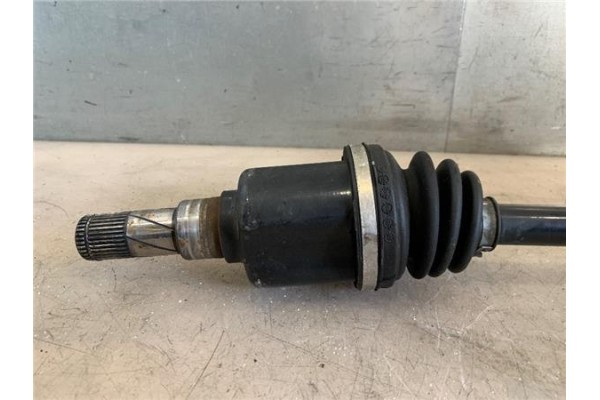 Recambio de palier delantero izquierdo para mini cabrio (r52) 1.6 cooper referencia OEM IAM 31607574869 31 60 7 574 869 