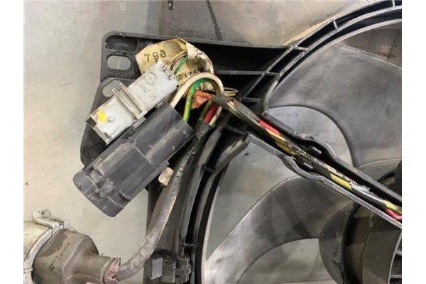 Recambio de electroventilador para citroen c2 1.4 hdi referencia OEM IAM 1253H5  