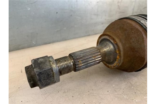 Recambio de palier delantero izquierdo para citroen c3 1.4 attraction referencia OEM IAM 9672238580  