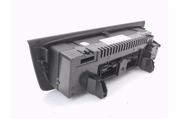 Recambio de mandos climatizador para seat ibiza berlina (6j5) 1.6 tdi referencia OEM IAM 6J0820043E  