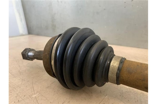 Recambio de palier delantero derecho para citroen c3 1.6 16v hdi referencia OEM IAM 3273EY 9680667380 