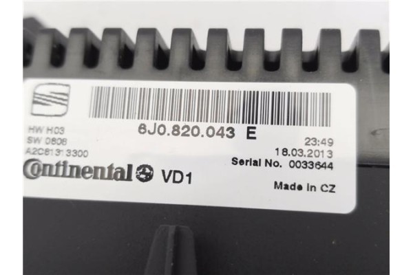 Recambio de mandos climatizador para seat ibiza berlina (6j5) 1.6 tdi referencia OEM IAM 6J0820043E  