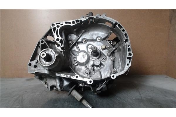 Recambio de caja cambios manual para renault megane ii berlina 3p referencia OEM IAM   
