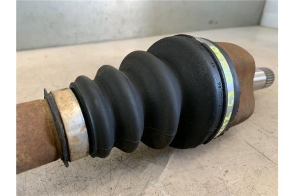 Recambio de palier delantero izquierdo para citroen c3 1.6 16v hdi referencia OEM IAM 3272EY 9680667780 