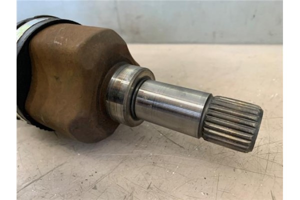 Recambio de palier delantero izquierdo para citroen c3 1.6 16v hdi referencia OEM IAM 3272EY 9680667780 