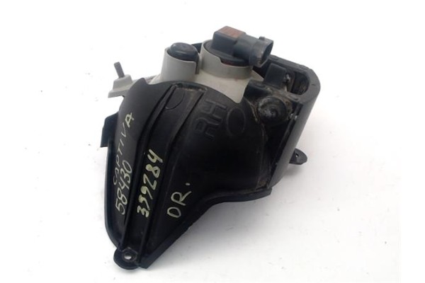 Recambio de faro antiniebla derecho para chevrolet captiva 2.0 d referencia OEM IAM 96626980  