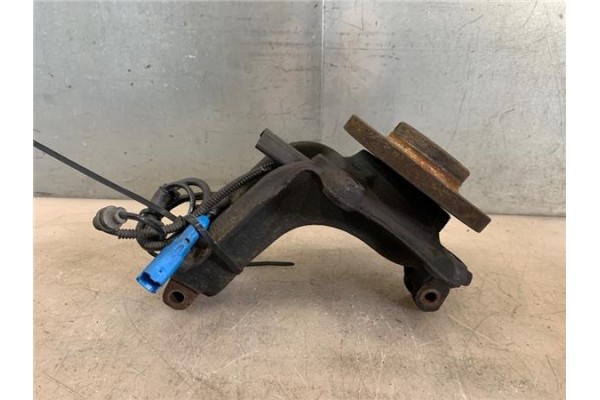 Recambio de mangueta delantero izquierda para citroen c3 1.4 attraction referencia OEM IAM 364696  