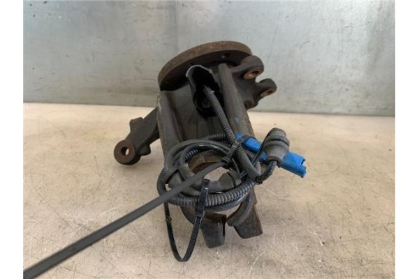 Recambio de mangueta delantero izquierda para citroen c3 1.4 attraction referencia OEM IAM 364696  