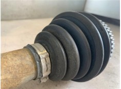 Recambio de palier delantero izquierdo para peugeot 206 1.6 hdi 110 referencia OEM IAM 3272AJ  