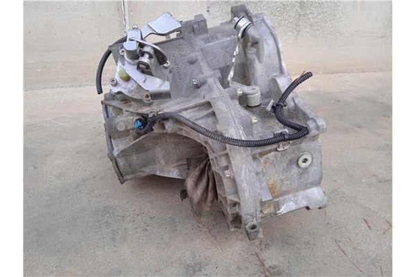 Recambio de caja cambios manual para opel meriva 1.7 cdti referencia OEM IAM 24461926  