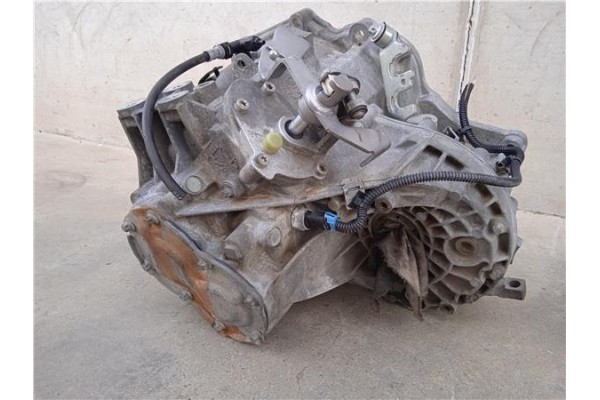 Recambio de caja cambios manual para opel meriva 1.7 cdti referencia OEM IAM 24461926  