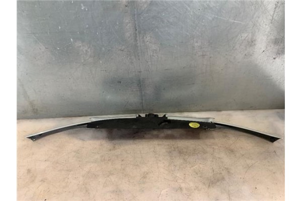Recambio de rejilla capo para peugeot 206 1.6 hdi 110 referencia OEM IAM 7414EK  