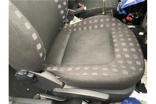 Recambio de asiento delantero derecho para volkswagen new beetle berlina (9c1/1c1) 1.6 referencia OEM IAM 1C0881405 AWH 