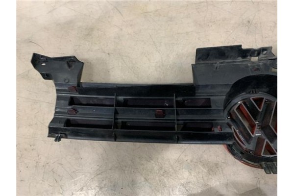 Recambio de rejilla paragolpes delantero para volkswagen golf iv berlina (1j1) 1.6 referencia OEM IAM 1J0853655G  