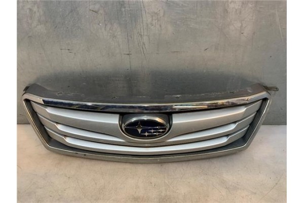 Recambio de rejilla paragolpes delantero para subaru legacy v 2.0 d referencia OEM IAM 57702AJ080  