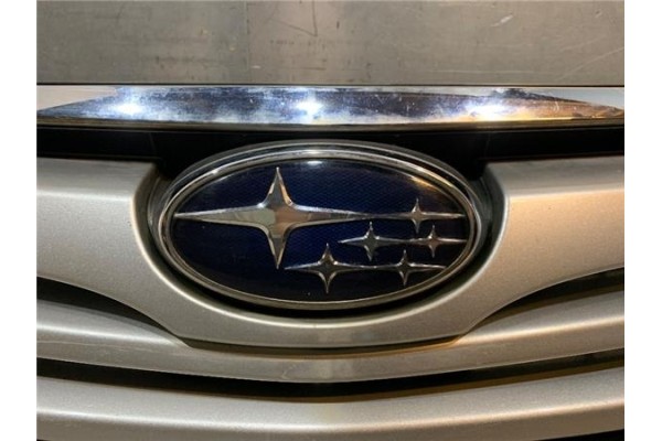 Recambio de rejilla paragolpes delantero para subaru legacy v 2.0 d referencia OEM IAM 57702AJ080  