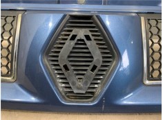 Recambio de rejilla paragolpes delantero para renault trafic ii furgón (fl) 2.5 dti referencia OEM IAM 8200204450  